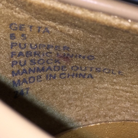 Madden Girl Nude heels Sz 6.5 - Picture 15 of 16